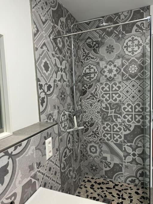 Modernes Ferienhaus In Uedersdorf Ngoại thất bức ảnh