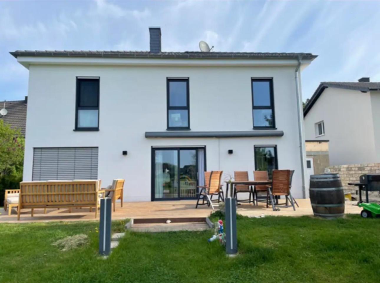 Modernes Ferienhaus In Uedersdorf Ngoại thất bức ảnh